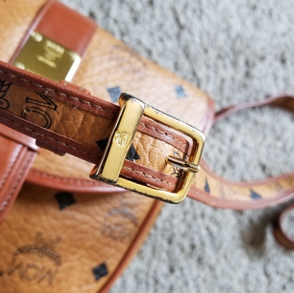 SOLD SOLD SOLD - Picture 4 of 6